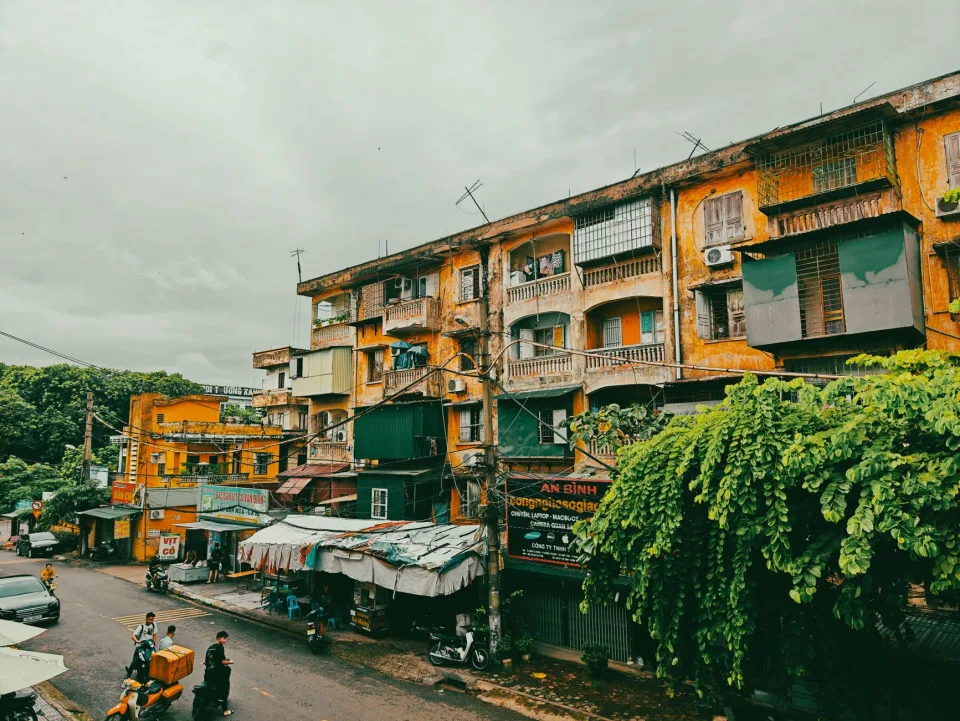 Nhà đang bán